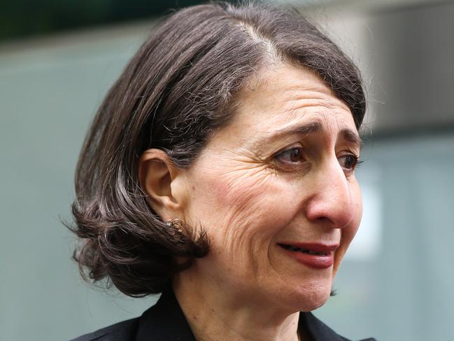 SYDNEY, AUSTRALIA - NewsWire Photos, NOVEMBER 01 2021: Former NSW Premier Gladys Berejiklian addresses the media at ICAC in Sydney. Picture: NCA Newswire / Gaye Gerard