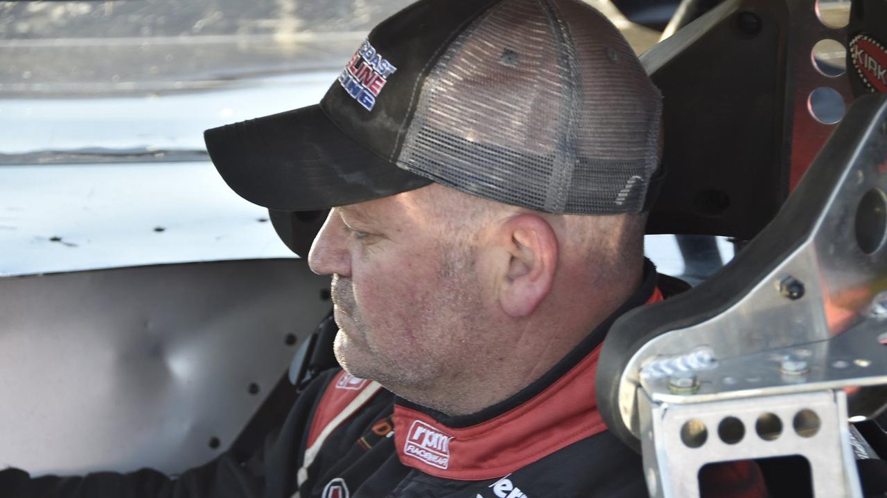 Robbie Farr made a winning return to Toowoomba Speedway last Saturday night.