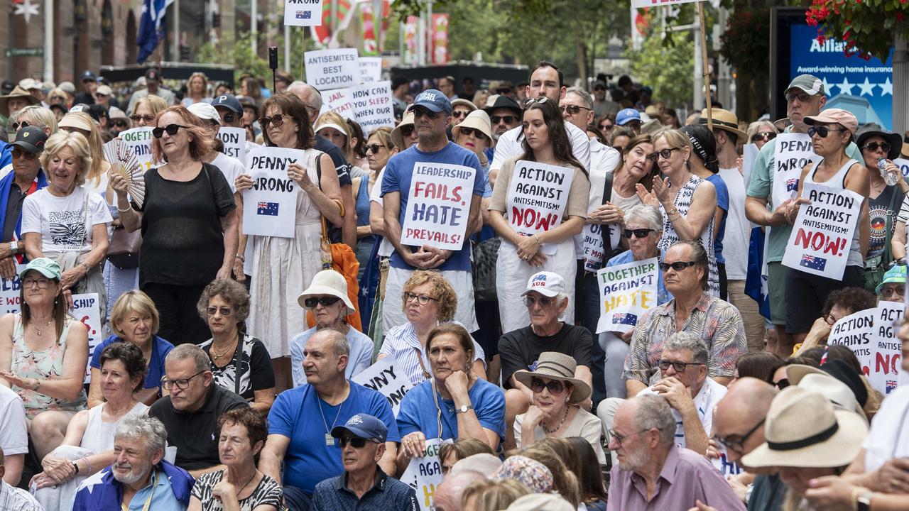 Protesters held signs and called for an end to anti-Semitism in Australia. Picture: NewsWire/ Monique Harmer