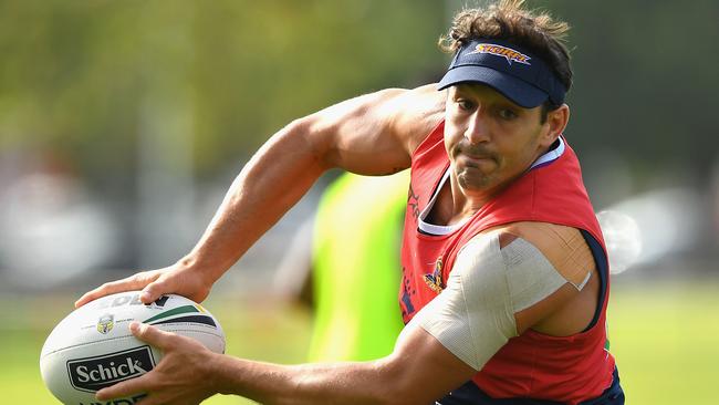 MELBOURNE, AUSTRALIA — DECEMBER 16: Billy Slater of the Storm passes the ball during a Melbourne Storm NRL training session at Gosch's Paddock on December 16, 2016 in Melbourne, Australia. (Photo by Quinn Rooney/Getty Images)