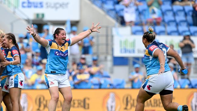 Stephanie Hancock (left). Photo: Bradley Kanaris/Getty Images