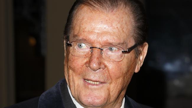 Roger Moore insists ‘racist’ James Bond comment was not about Idris ...