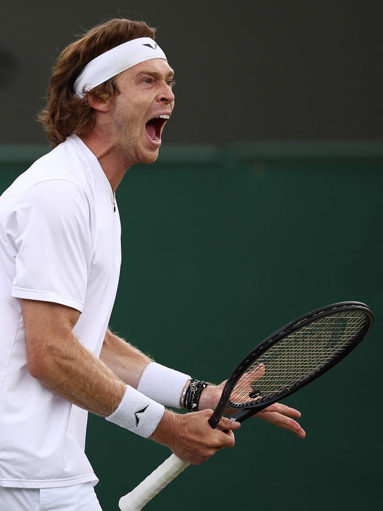 Russia's Andrey Rublev completely lost it. Photo by HENRY NICHOLLS / AFP.