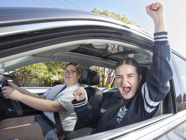 Ava Johnson 18 (driving) and Sophie Green 18 getting ready to go to Schoolies at Victor Harbor.16th November 2024 Picture: Brett Hartwig