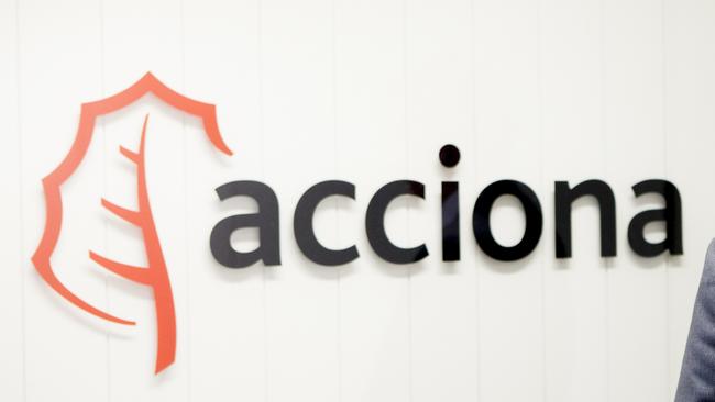 Spanish contractor Acciona has accused Transport for NSW of “misleading or deceptive conduct”.