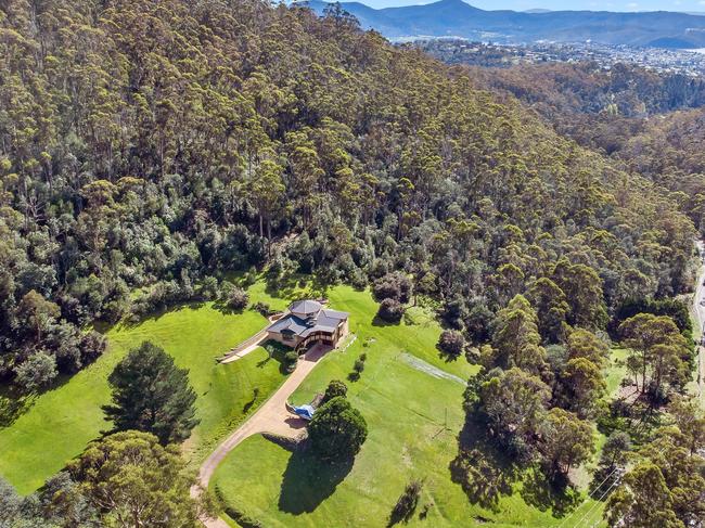 383 Lenah Valley Road Lenah Valley.  EIS Property