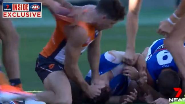 A video still of Toby Greene’s attack on Marcus Bontempelli during the Elimination Final. Picture: Seven Network