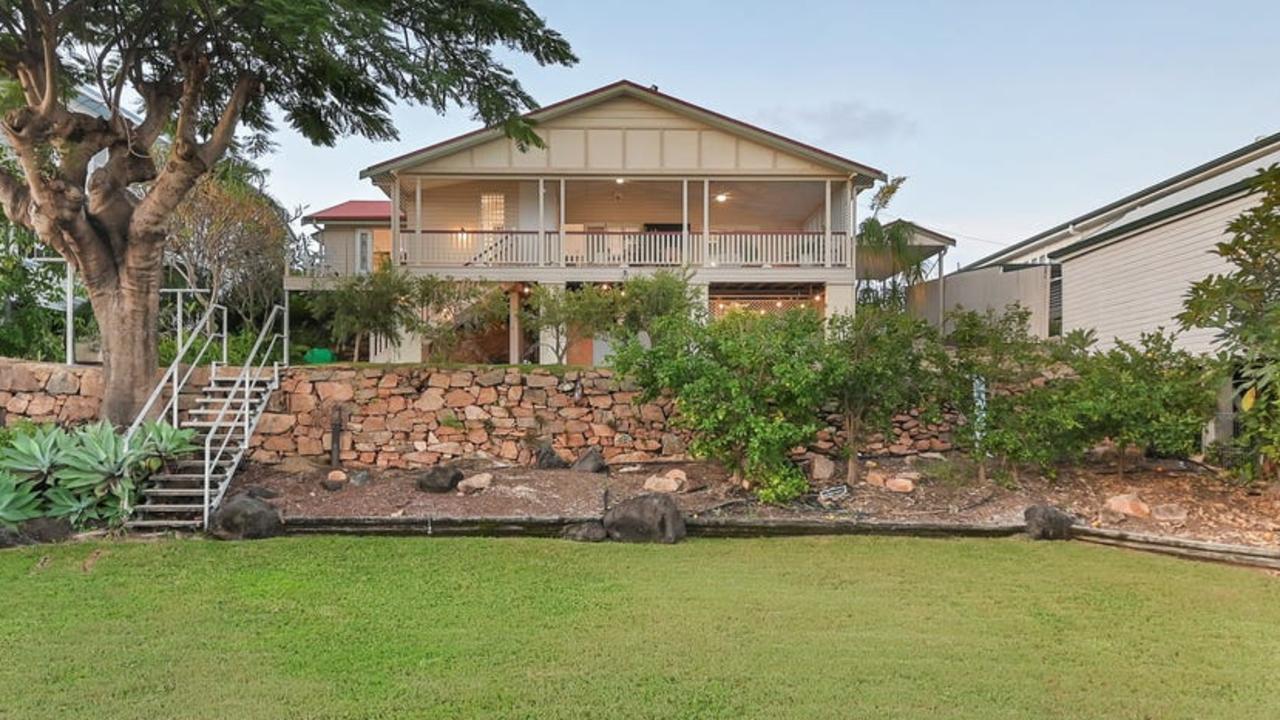 4 Herbert Street, Townsville City