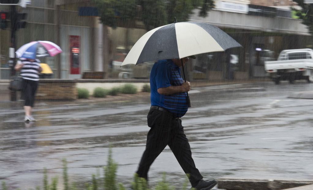 WEATHER WATCH: Rain still predicted despite sunshine | The Courier Mail
