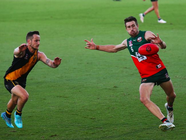 Pictured (l-r): Tiger Dan Jackson and Cutter Liam McCarthy. South Cairns Cutters v North Cairns Tigers at Cazalys Stadium. Qualifying Final. AFL Cairns 2024. Photo: Gyan-Reece Rocha