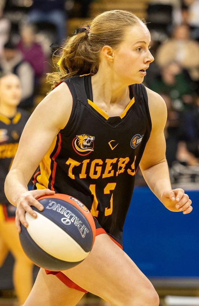 Melbourne Tigers player Josie Agnew during the Basketball Victoria VJBL Championship grand final. Picture: Basketball Victoria