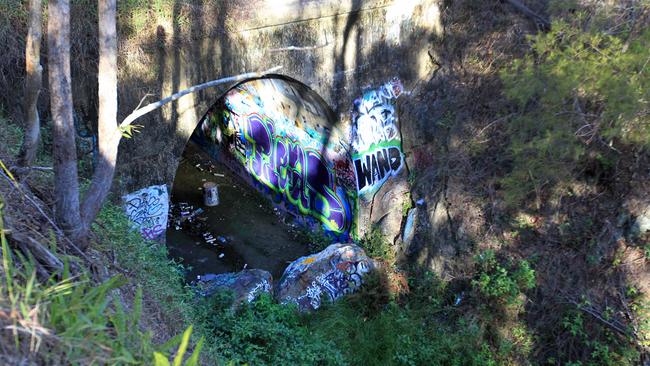 The old abandoned Ernest Junction Railway Tunnel.