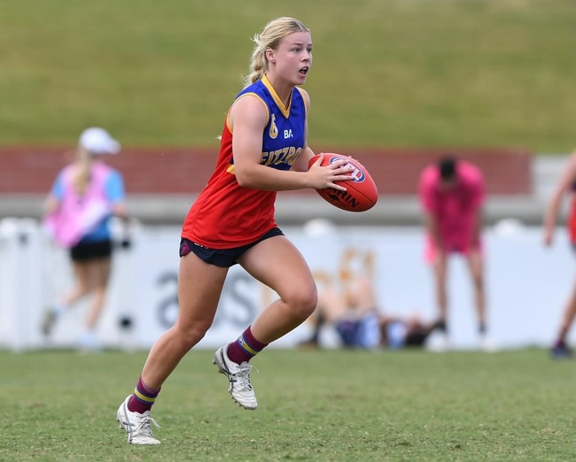 Kameryn Bray on the move - she has just come off an amazing league season as well.