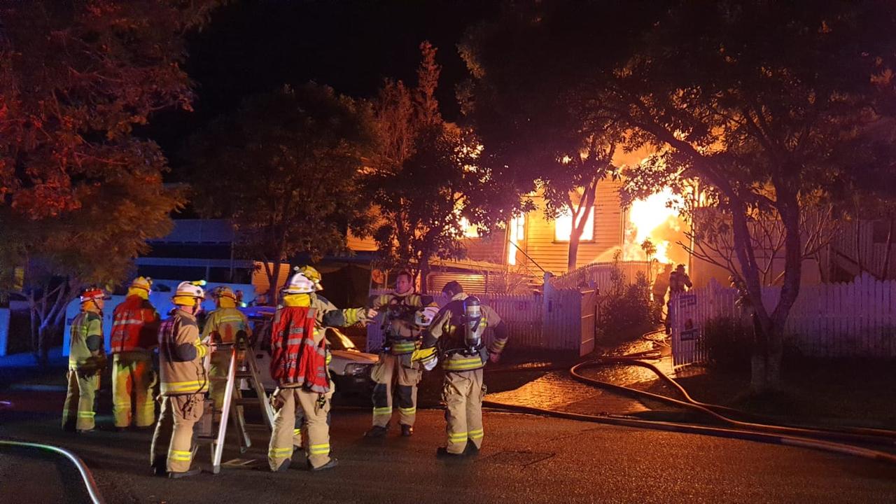 Hawthorne fire: Towering flames as ‘ferocious’ fire engulfs three inner ...