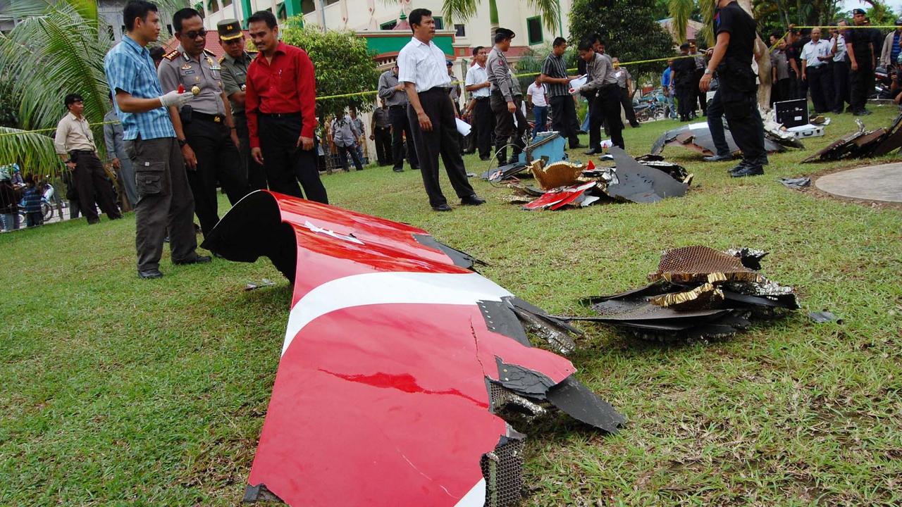 Inside flight QF32 How Australia’s worst aviation disaster was averted