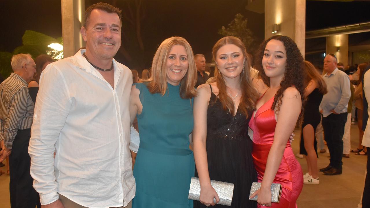 Ebony, Tegan and parents at the 2022 Chancellor State College formal.