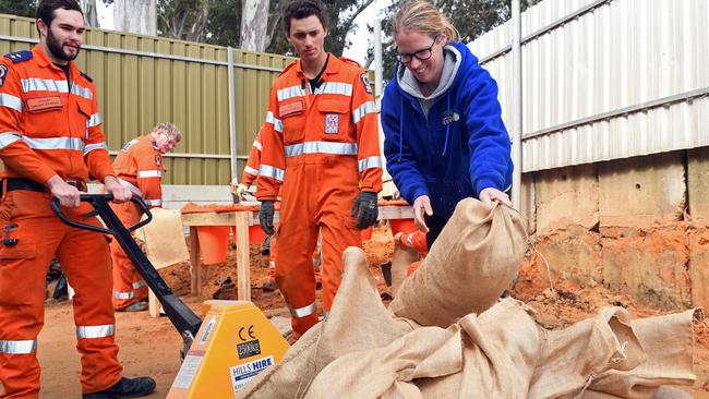 SES volunteers filling sandbags at Mount Barker getting ready for the wet weather. Picture: Tom Huntley