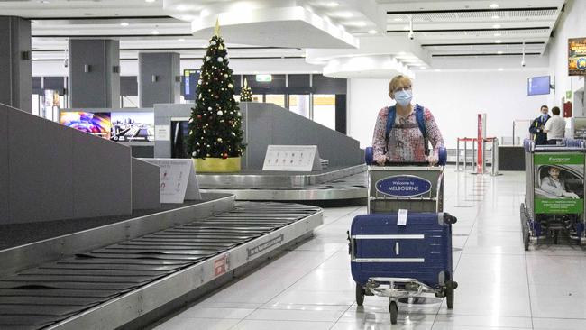 Returning travellers to Australia may soon have to face a list of new requirements before landing Picture: NCA NewsWire / David Geraghty