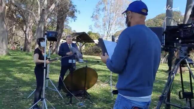 Former federal MP Craig Kelly confronted at Woronora River in 2021