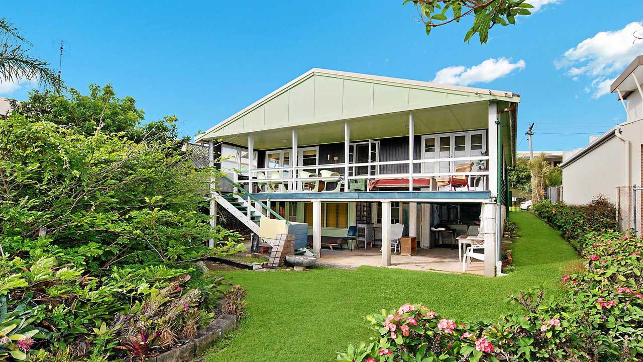 6 Kate Street Alexandra Headland