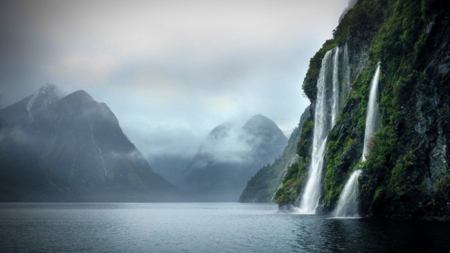Milford Sound or Doubtful Sound: Which is better?