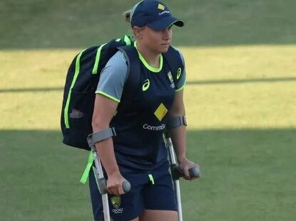 Australian captain Alyssa Healy on crutches