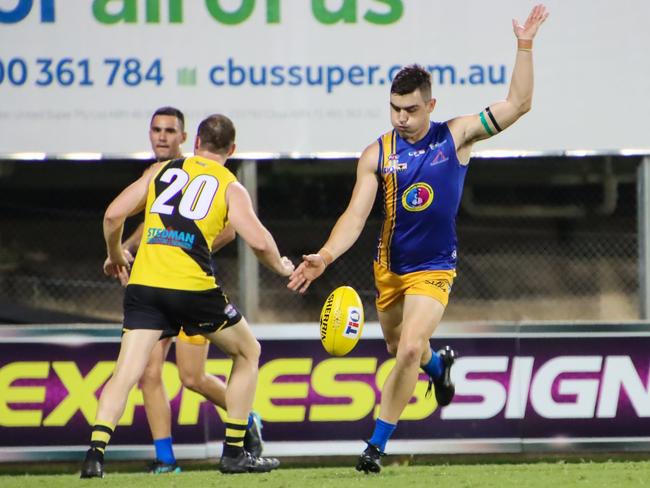 Shaun Mannagh has been a massive pick-up for Wanderers this season. Picture: Celina Whan AFLNT/Media