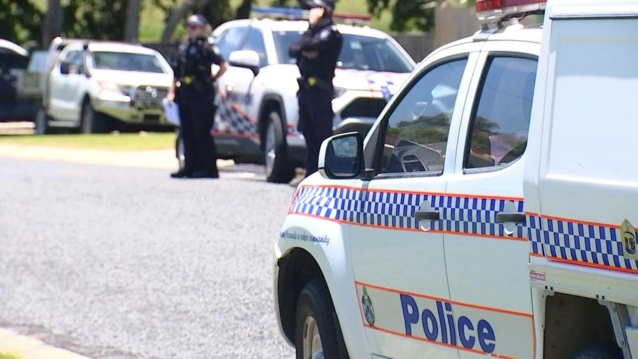 Police outside the North Mackay address after the death of a two-year-old girl. Credit: 7 NEWS