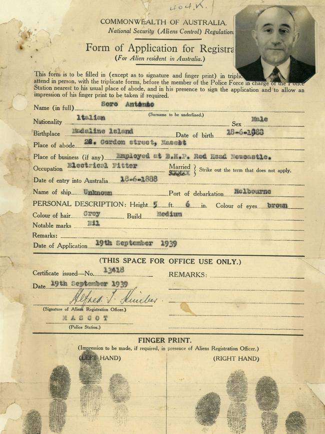 Antonio Soro, full Alien Register page, 1939. Source: National Archives of Australia