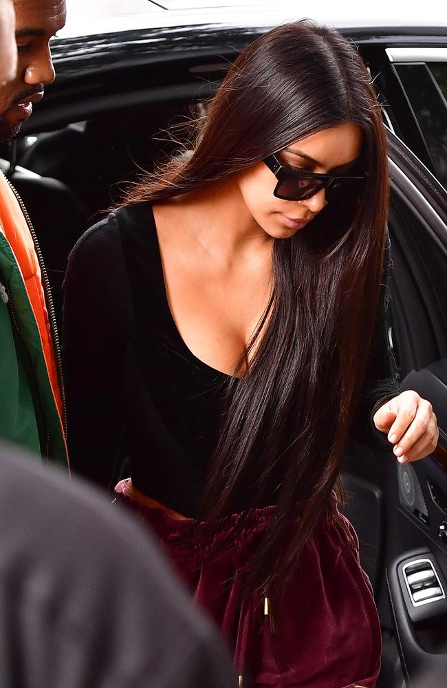 Kim Kardashian arrives back at her Manhattan apartment after she was robbed in Paris. Picture: James Devaney/GC Images