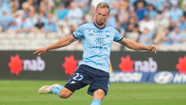 Siem de Jong drills home a spot kick for Sydney FC. Picture: AAP