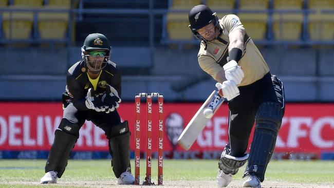 Martin Guptill took the Aussie attack apart.