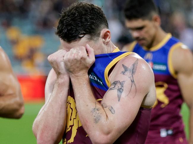 BRISBANE, AUSTRALIA - MARCH 08: A dejected Lachie Neale of the Lions is seen during the 2024 AFL Opening Round match between the Brisbane Lions and the Carlton Blues at The Gabba on March 08, 2024 in Brisbane, Australia. (Photo by Russell Freeman/AFL Photos via Getty Images)