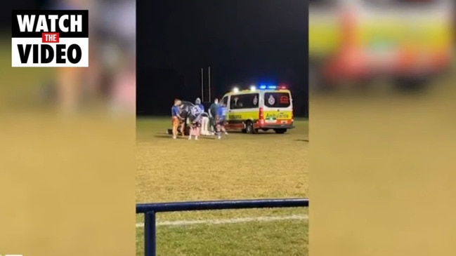 Ref coward punched during game of Oztag (9NEWS)