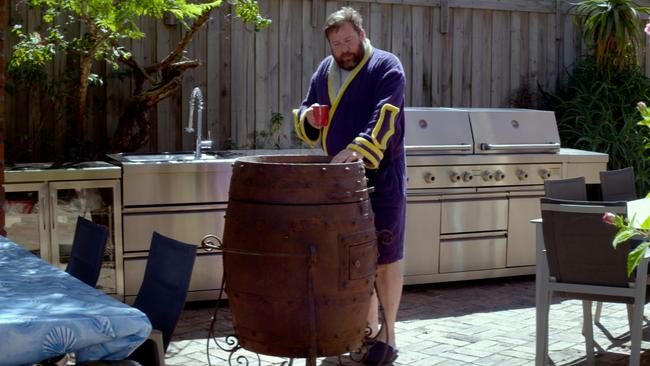 Skaldet skud motto REVIEW: The BBQ is an Australian comedy that suffers from too much gas, yet  generates no heat – Leigh Paatsch reviews and rates THE BBQ (2018) | Herald  Sun