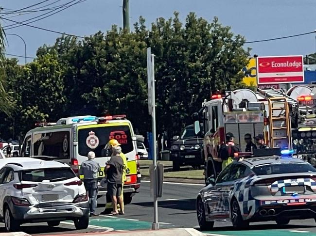 Four vehicle crash hospitalises two elderly patients in Bundaberg