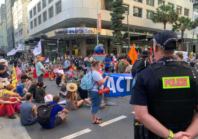 Protesters gathered on Queen St to disrupt traffic. Picture: 10 News First Queensland