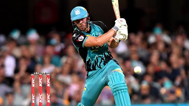 BRISBANE, AUSTRALIA - FEBRUARY 01: Chris Lynn of the Heat plays a shot during the Big Bash League match between the Brisbane Heat and the Perth Scorchers at The Gabba on February 01, 2019 in Brisbane, Australia. (Photo by Bradley Kanaris/Getty Images)