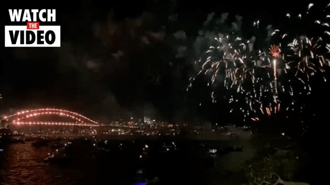 NYE 2021: Sydney's 9pm fireworks