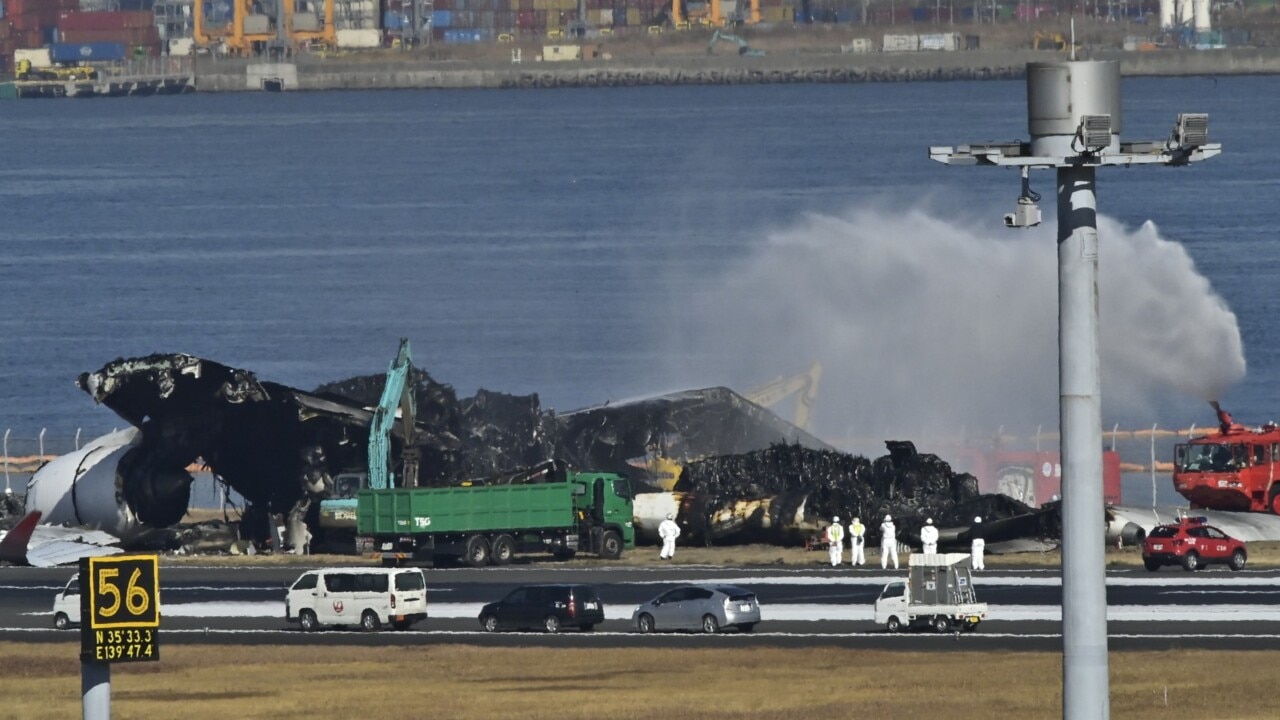 New details reveal Japan Airlines pilots were unaware of fire