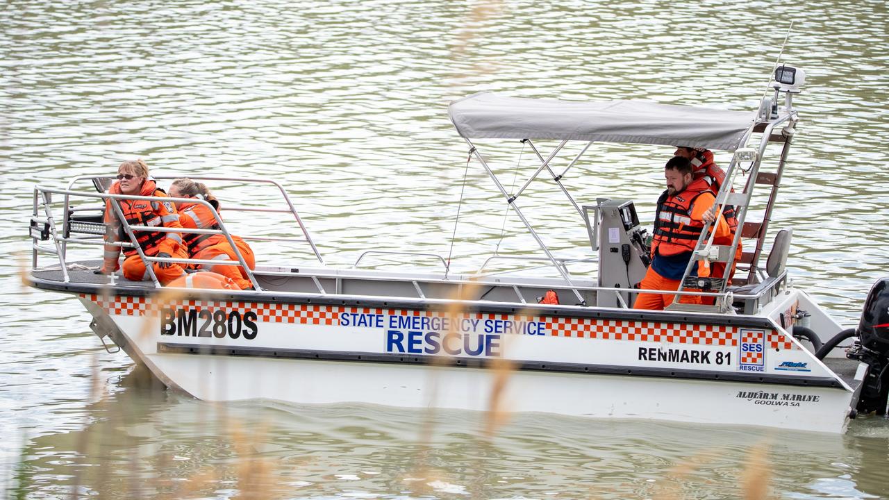 Two MFS crews and SES boats are on the water. Picture: Riverland Commercial Photography