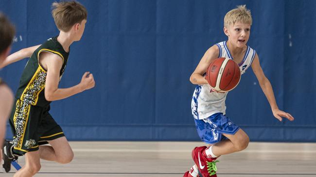 Harry Salmi of Toowoomba Mountaineers against Ipswich Force 1 in Basketball Queensland U12 Boys State Championships at Toowoomba Grammar School, Sunday, September 22, 2024. Picture: Kevin Farmer