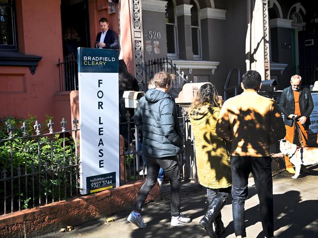 SYDNEY, AUSTRALIA - NewsWire Photos,June 4, 2022: Sydney-siders view properties in Surry Hills for rent as prospective tenants are having difficulties securing rental properties.Crown Street, Surry Hills Picture: NCA NewsWire / Jeremy Piper