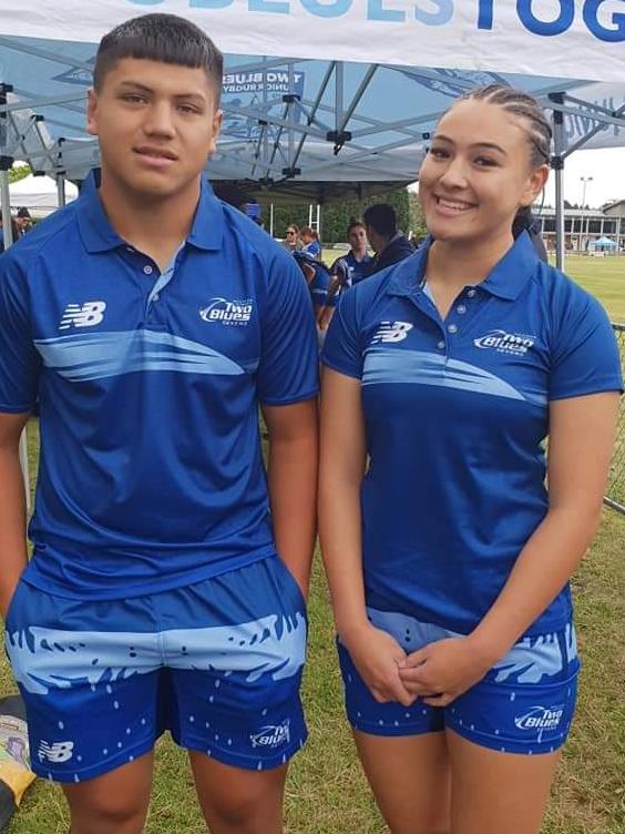 Eels forward Tyrese Lokeni with sister, and Tarsha Gale Cup player, Kyanna Lokeni.