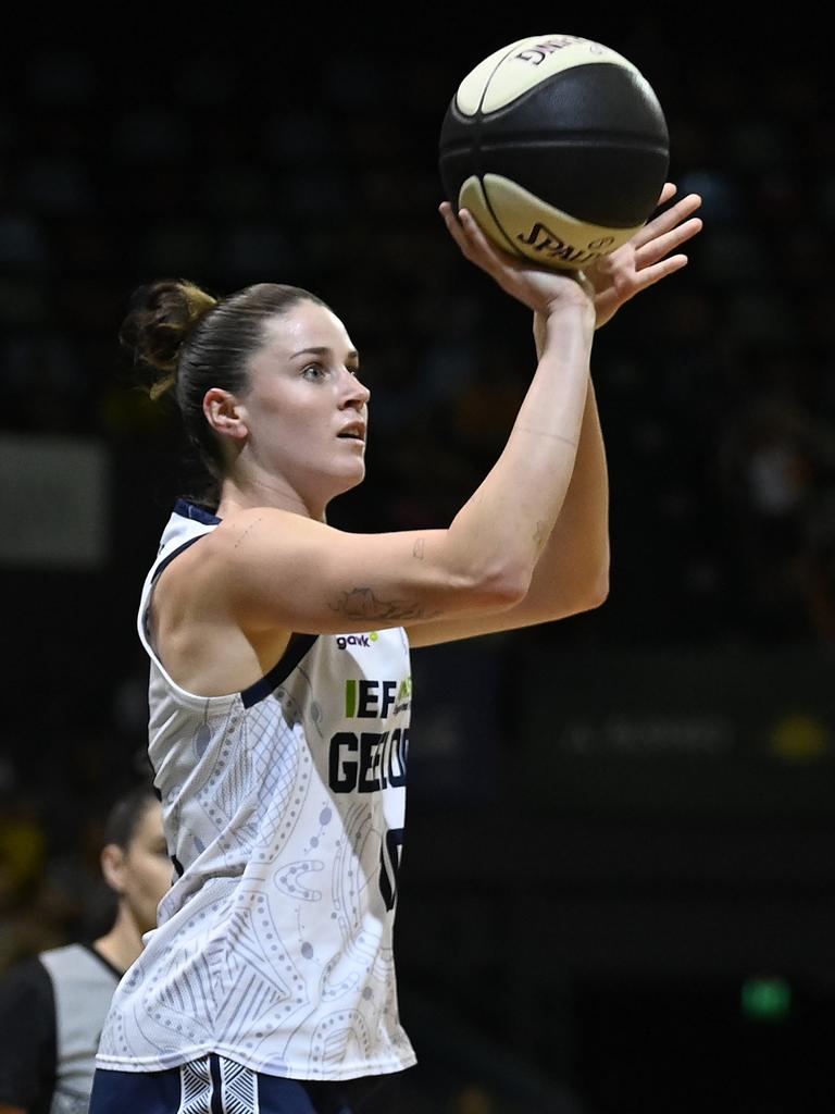 Gemma Potter hit a number of shots in the third quarter. Picture: Ian Hitchcock/Getty Images