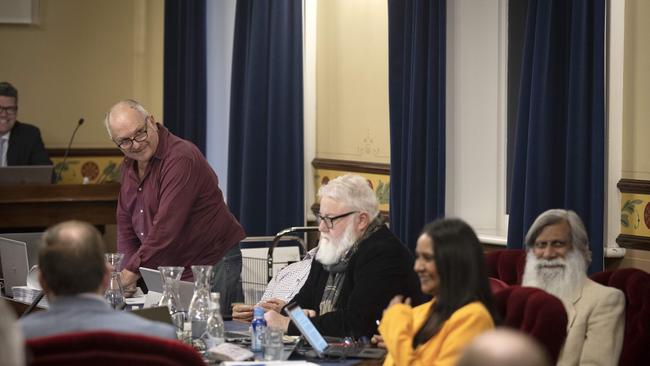 Councilors vote to reject Mt Wellington Cable Car proposal at Hobart Council chambers. Picture Chris Kidd