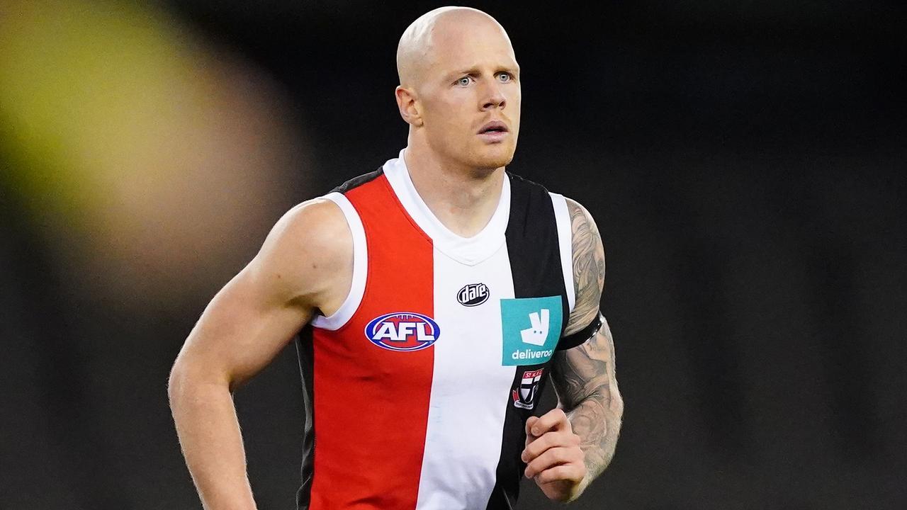 Zak Jones of the Saints leaves the field injured during the Round 4 AFL match between the St Kilda Saints and the Richmond Tigers at Marvel Stadium in Melbourne, Saturday, June 27, 2020. (AAP Image/Scott Barbour) NO ARCHIVING, EDITORIAL USE ONLY