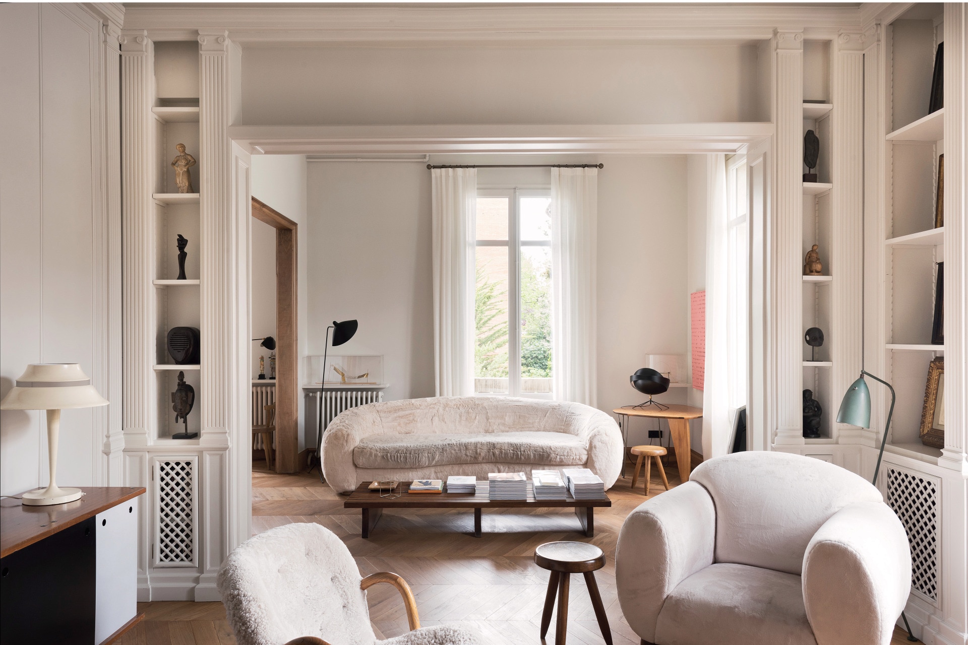 House tour: a Barcelona gallerist's home that's a tribute to