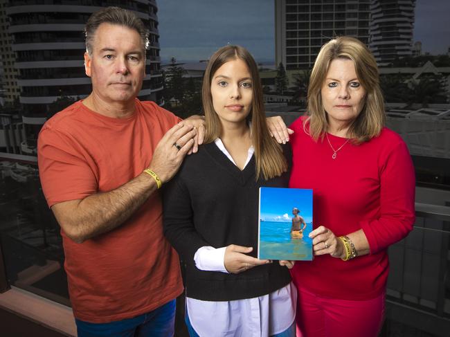 Jim, Hayley and Susie mark four years Corey’s death in a car crash in Windsor. Picture: Nigel Hallett