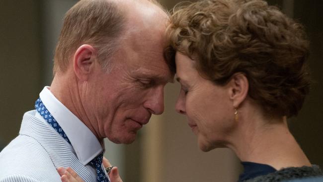 Ed Harris and Annette Bening in a Scene from Face of Love. Rialto Films.